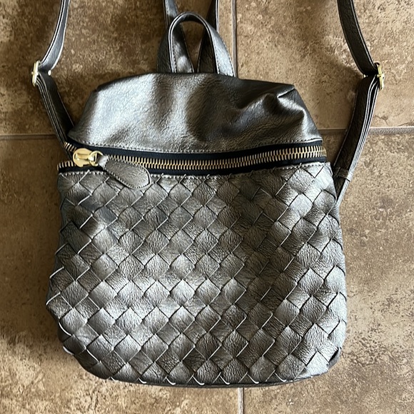 Madison West Backpack - Picture 2 of 13